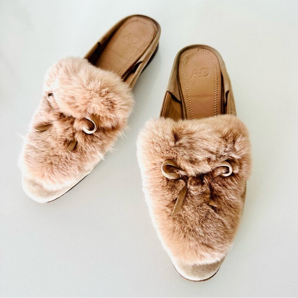 AD DAUGHTERS Beige Cream Rabbit Fur Flats Pointy Toe Bow Slides Mules Shoes 8